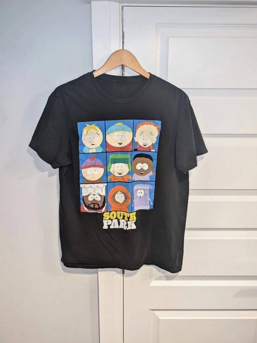 South Park Characters Graphic Short Sleeve Tee in Black